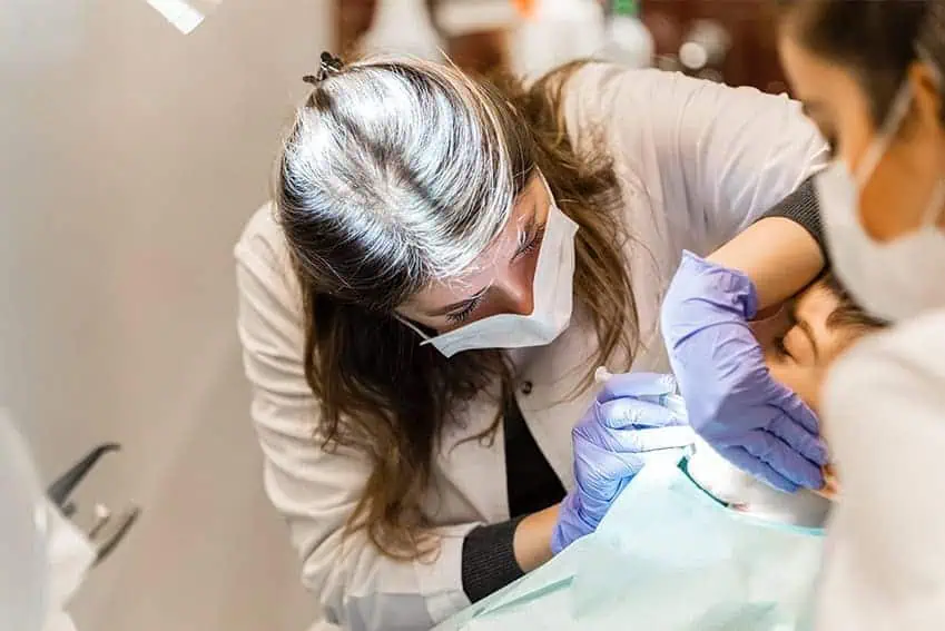 Acıbadem Kozyatağı Hastanesi Ağız ve Diş Sağlığı Kliniği-6